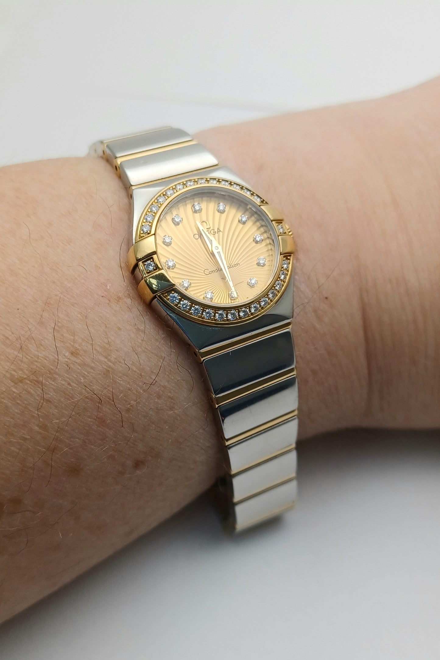 31mm Women's 18ct YG and Steel Omega Constellation Watch