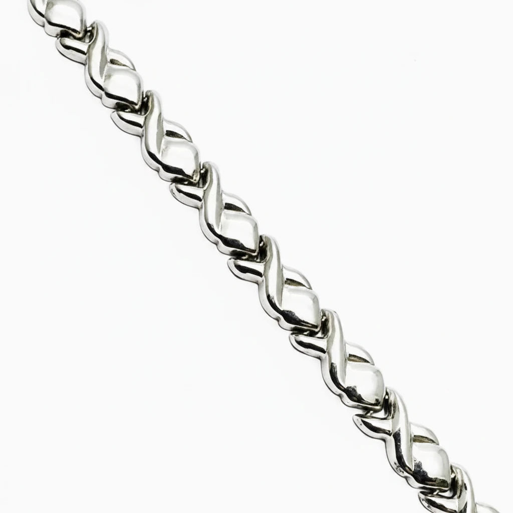 Women's 9ct WG Hugs and Kisses Rigid Bracelet