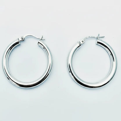 Medium 9ct WG Thick Hollow Hoop Earrings