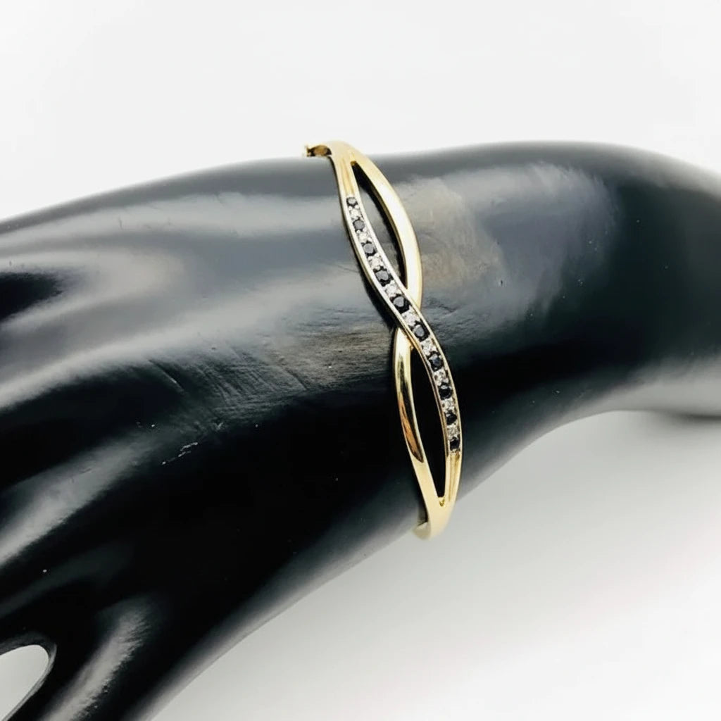 Women’s 9ct Sapphire and Diamond Bangle