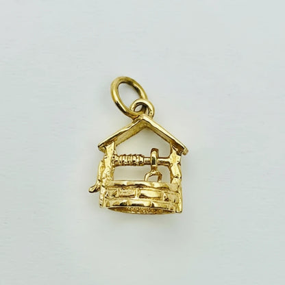 9ct YG Wishing Well Charm