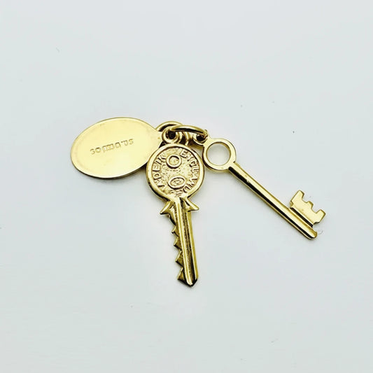 9ct YG 2 Keys and a Fob Charm