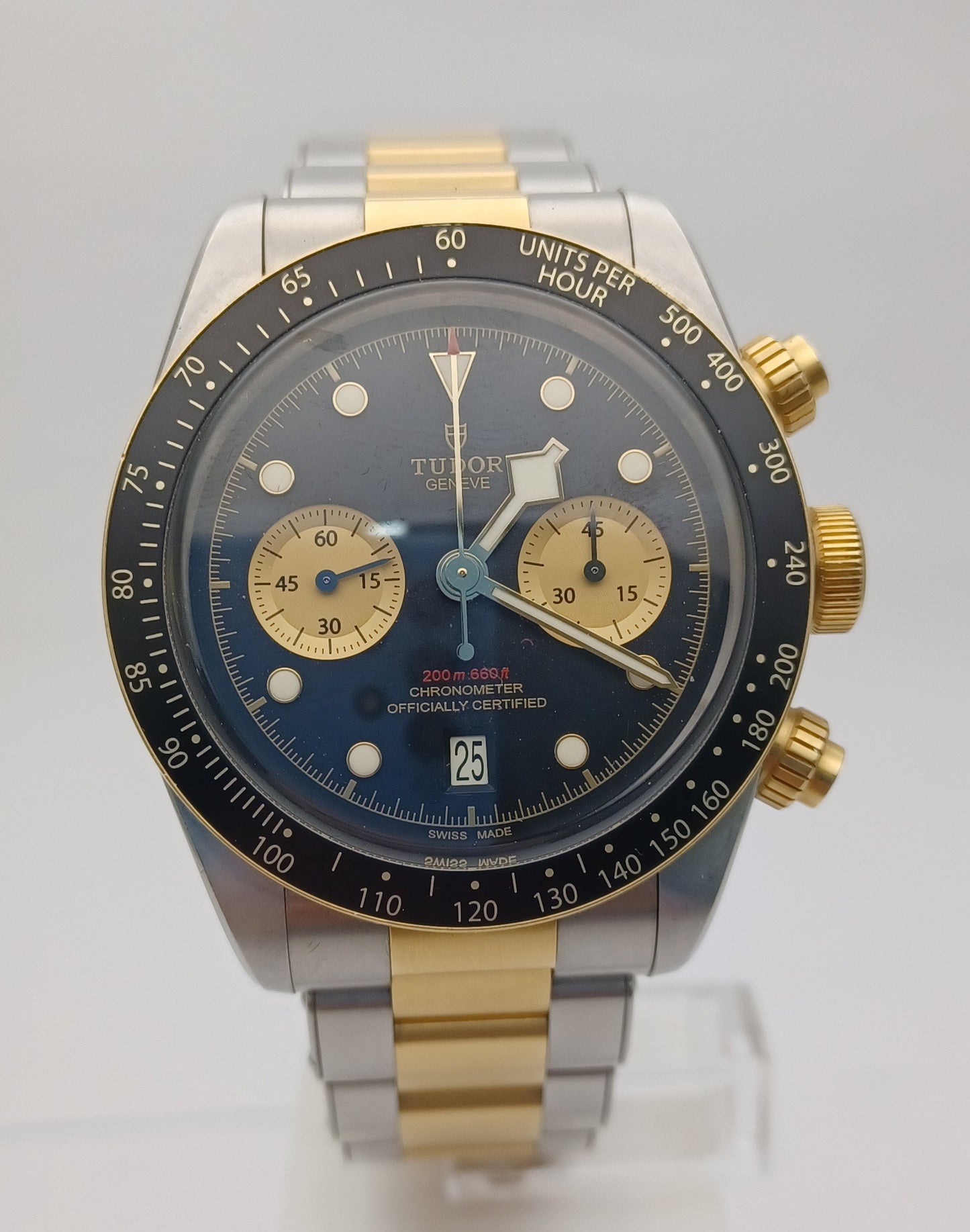 41mm 2019 Men's 18ct YG and Steel Tudor Black Bay Chronograph Watch