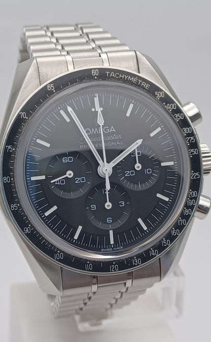 42mm 2022 Men's Omega Speedmaster Professional Moonwatch