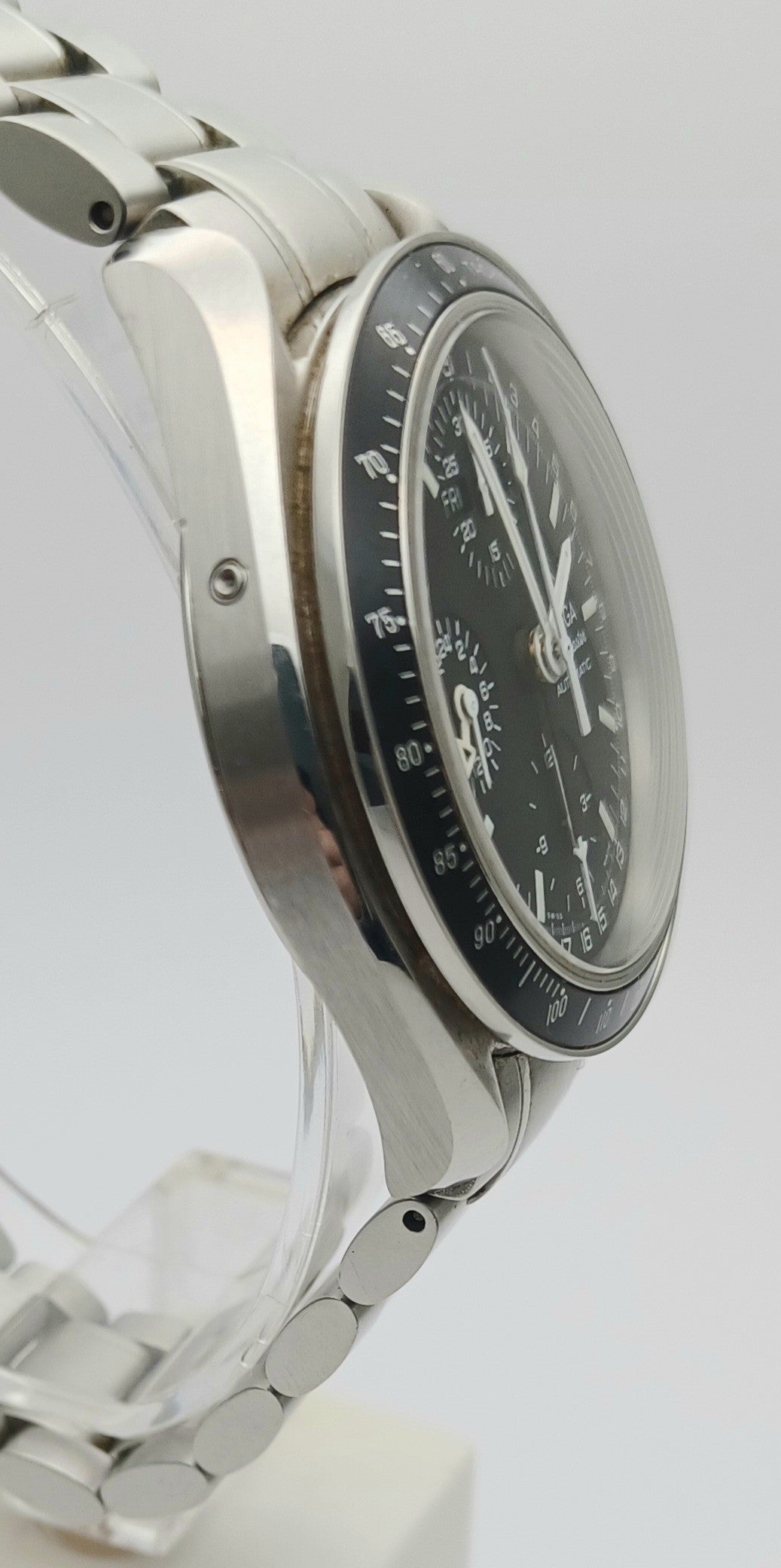 39mm 1999 Men’s Omega Speedmaster Day Date Watch